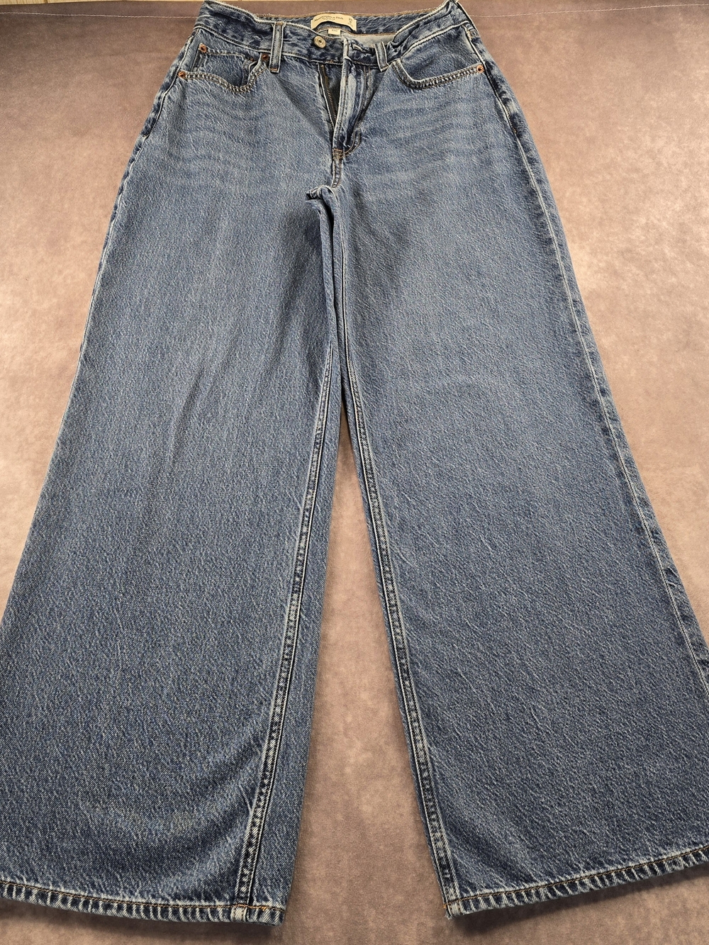 Abercrombie & Fitch Vintage-Inspired Wide Leg Blue Jeans